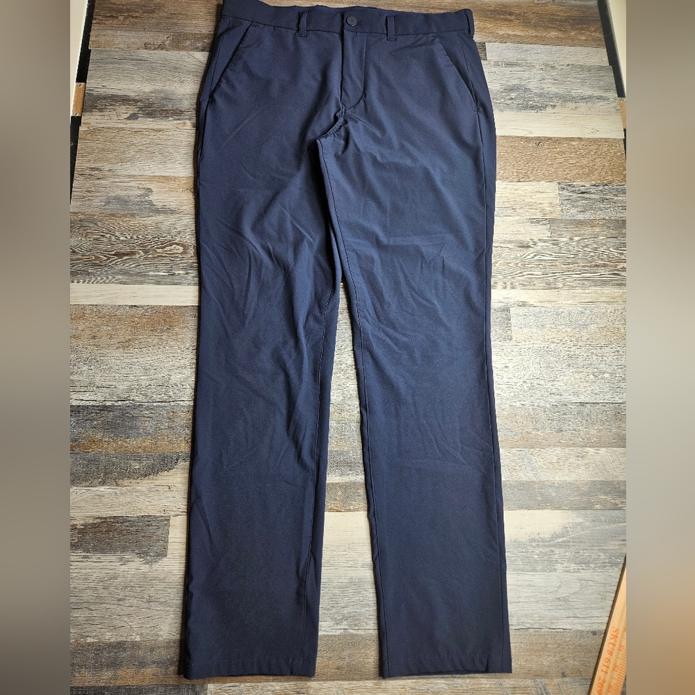 Mizzen + Main Men's Helsman Slim Pants Navy Blue 34x32 - Picture 2 of 9